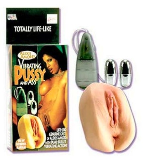 Alexis Vibrating Pussy and Ass